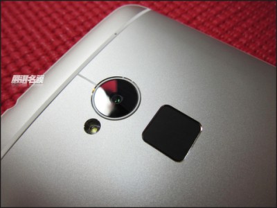 HTC рассказала, как хранятся данные со сканера отпечатков пальцев